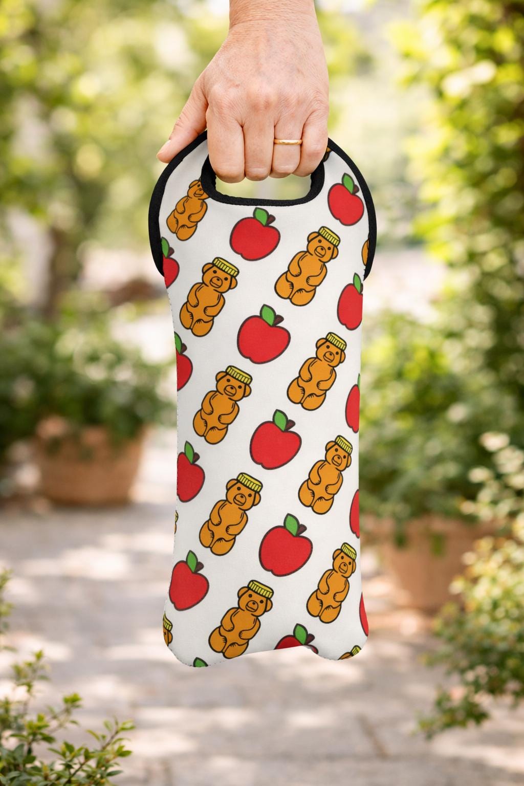 Rosh Hashanah Wine Tote | Honey Bear & Apple Print, Jewish Holiday